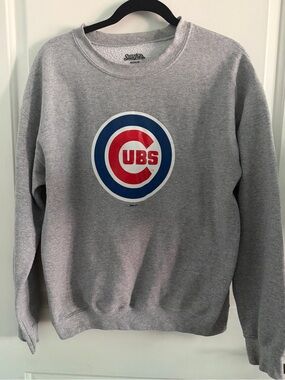 Stitches Chicago Cubs Gray Crewneck Sweatshirt
